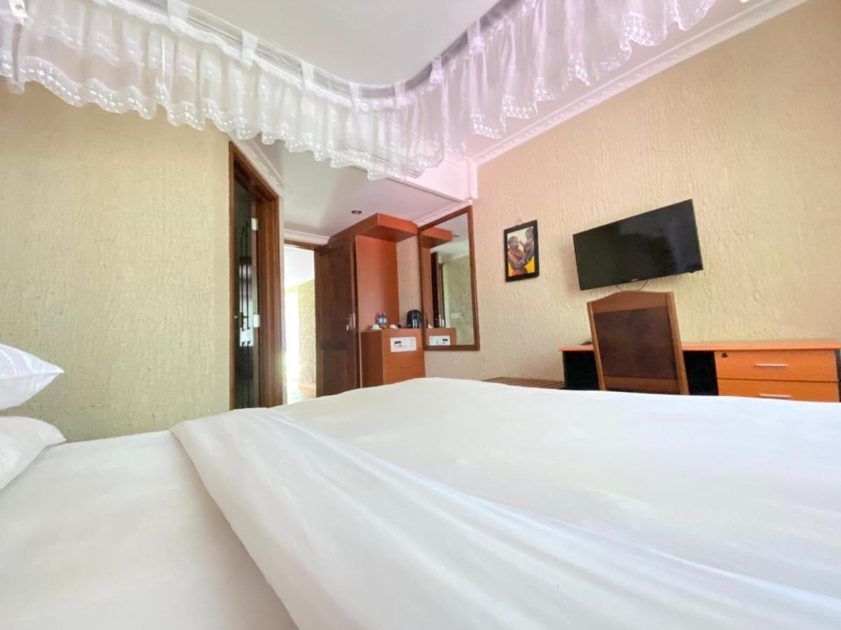 Sangana Lodge Moshi Buitenkant foto