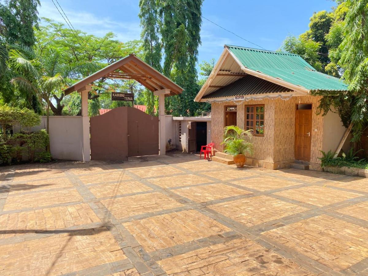 Sangana Lodge Moshi Buitenkant foto